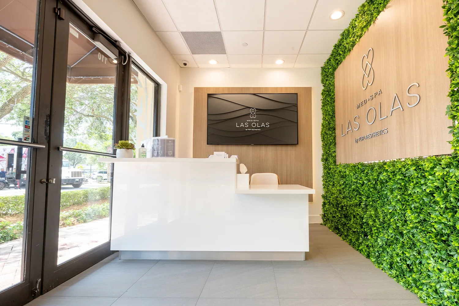 Lobby at Las Olas MedSpa by Top Aesthetics
