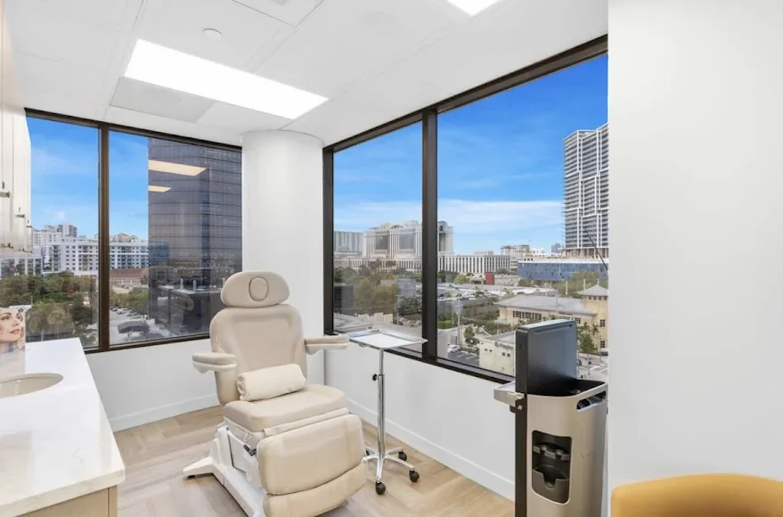 Bespoke Aesthetics private room with city views.